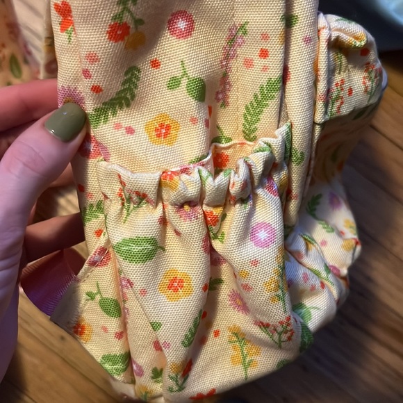 Yellow floral small backpack - Picture 7 of 7